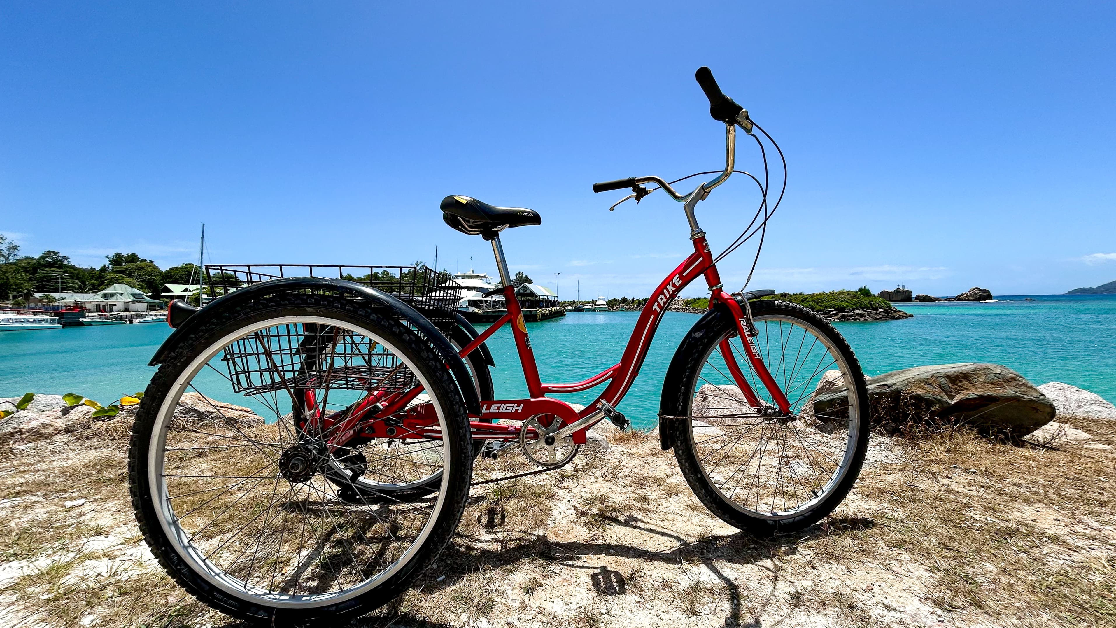 Tricycle image